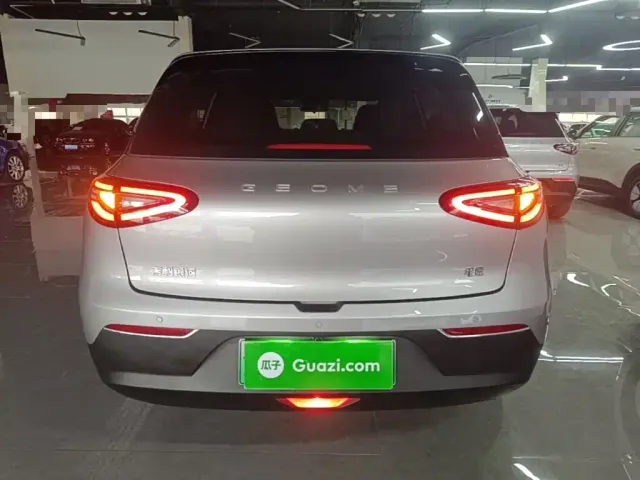 Geely Starry Wish — Фото автомобиля 5