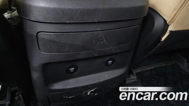 Hyundai Staria — Фото автомобиля 28