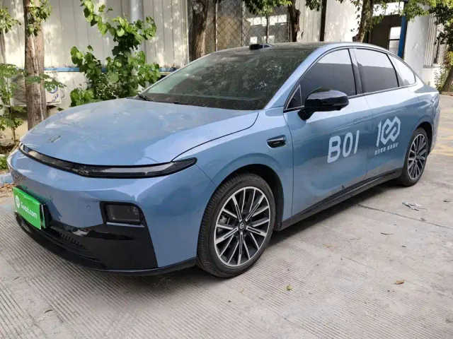 Фотография автомобиля — Leapmotor B01