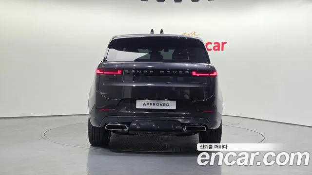 Land Rover Range Rover Sport — Фото автомобиля 6