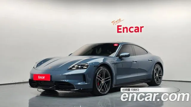 Фотография автомобиля — Porsche Taycan