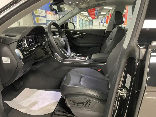Audi Audi Q8 2023 55 TFSI Luxury Sport — Фото автомобиля 8