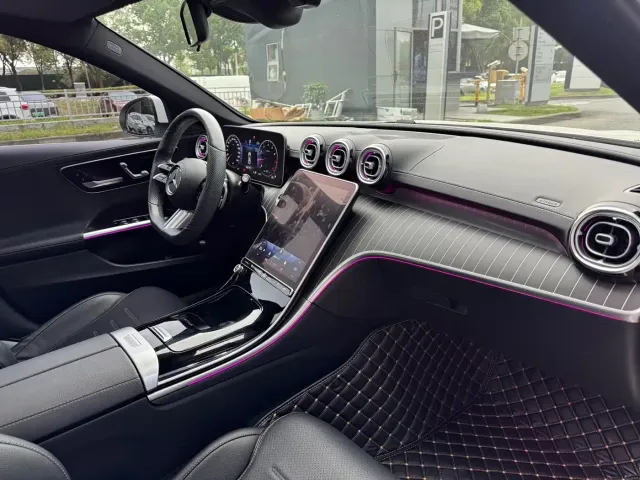 Mercedes-Benz C-Class — Фото автомобиля 12