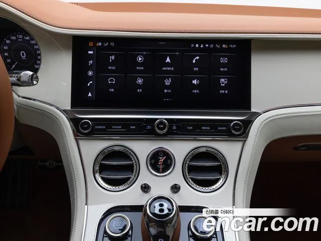Bentley Continental — Фото автомобиля 11