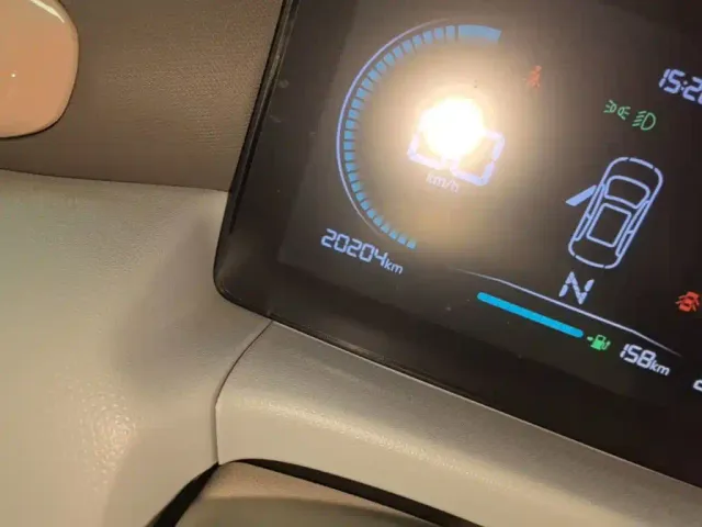 Leapmotor T03 — Фото автомобиля 11