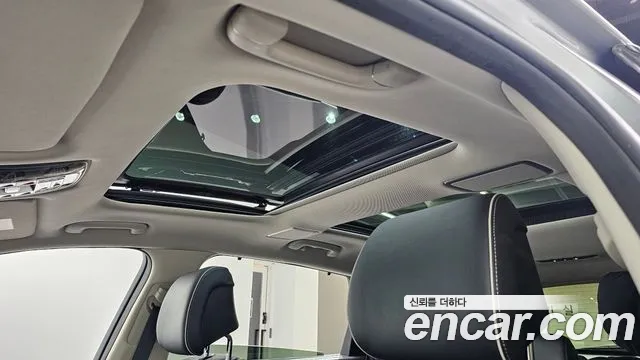 Genesis GV80 — Фото автомобиля 30