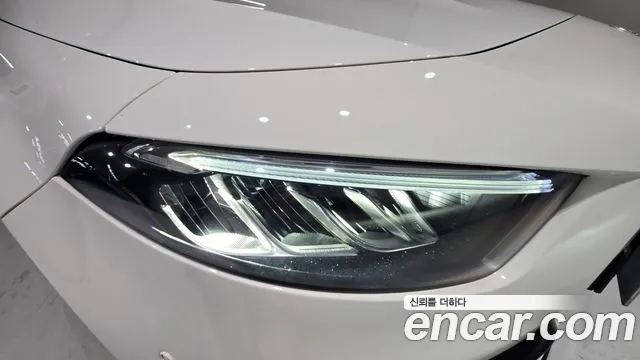 Mercedes-Benz A-Class — Фото автомобиля 3