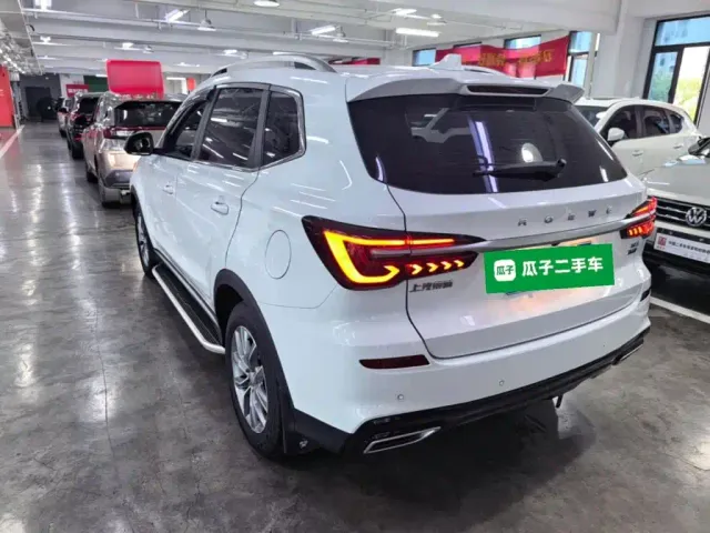 Roewe RX5 — Фото автомобиля 4