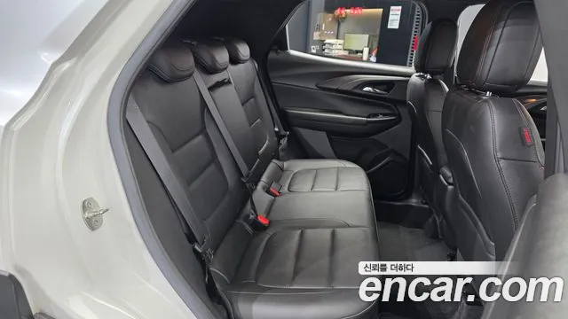 ChevroletGMDaewoo Trailblazer Trailblazer 1.3 турбо 4WD — Фото автомобиля 12