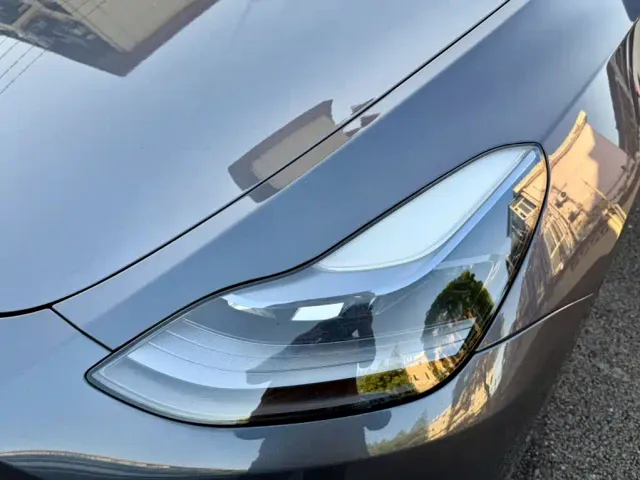 Tesla Model Y — Фото автомобиля 2
