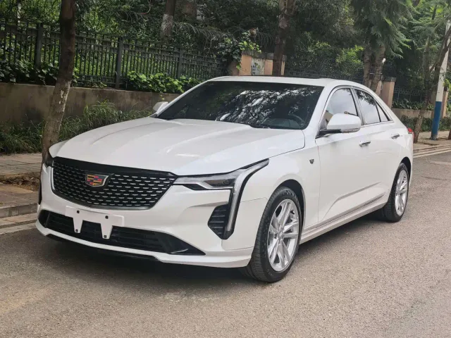 Cadillac CT4 — Фото автомобиля 2