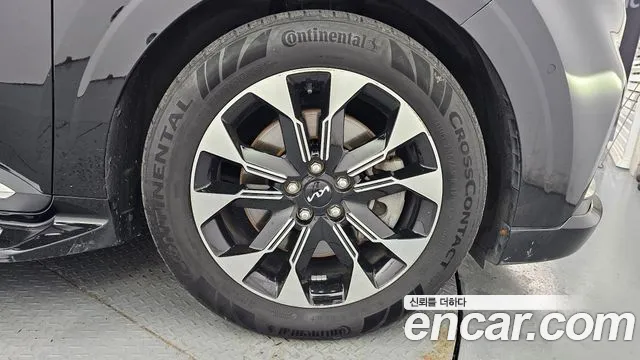 Kia Carnival Generation 4 — Фото автомобиля 6