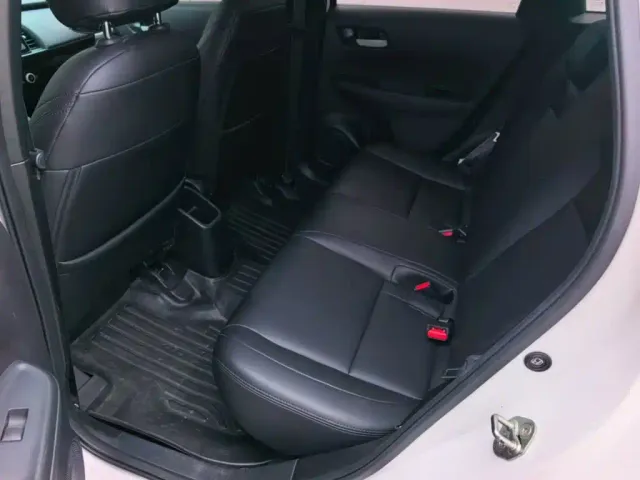 Honda Fit — Фото автомобиля 16