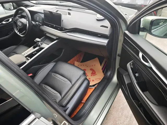 Geely Xingrui — Фото автомобиля 10