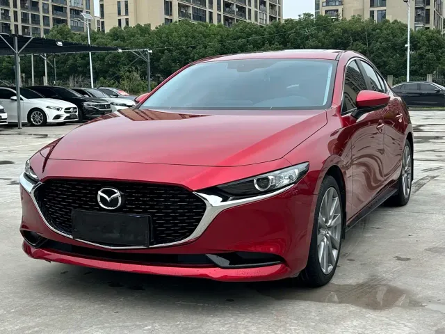 Фотография автомобиля — Mazda Axela