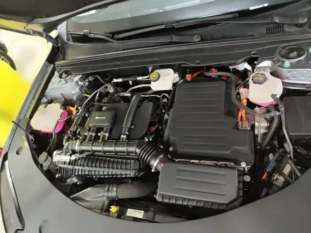 BYD Qin PLUS — Фото автомобиля 19