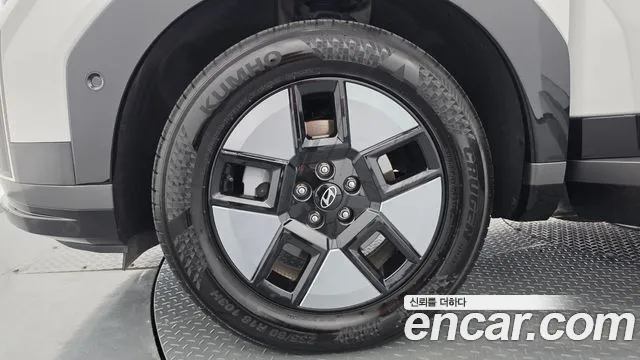 Hyundai Santa Fe MX5 — Фото автомобиля 5