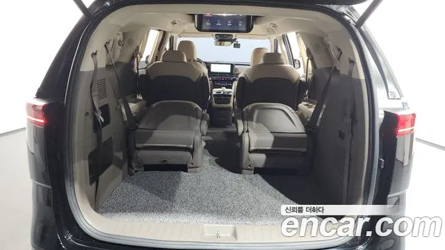 Kia Canival Carnival 4 поколение Дизель 9 мест Hi-Limousine — Фото автомобиля 17