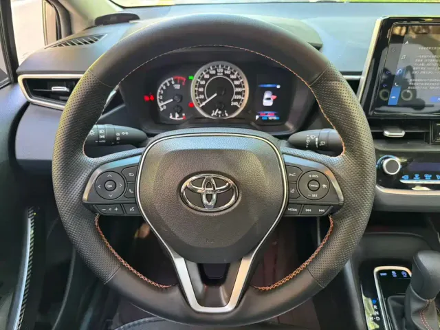 Toyota Corolla — Фото автомобиля 16