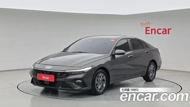 Фотография автомобиля — Hyundai Avante CN7