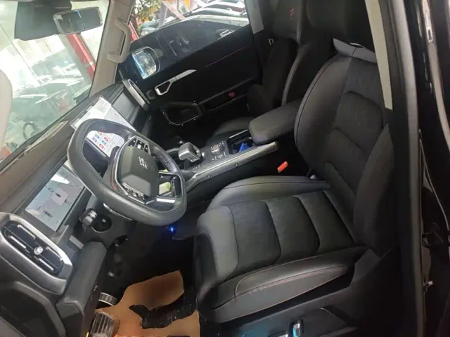 Jetour Jetour Traveler 2023 Model 2.0T 4WD Cross PRO — Фото автомобиля 14