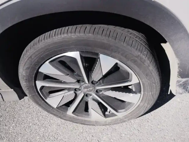 BYD Song PLUS — Фото автомобиля 6
