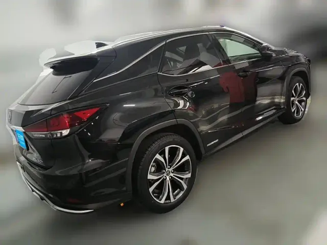 Lexus RX — Фото автомобиля 2