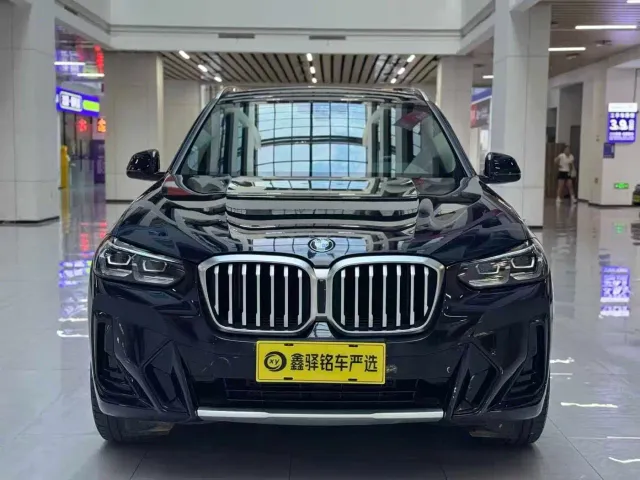BMW X3 — Фото автомобиля 2