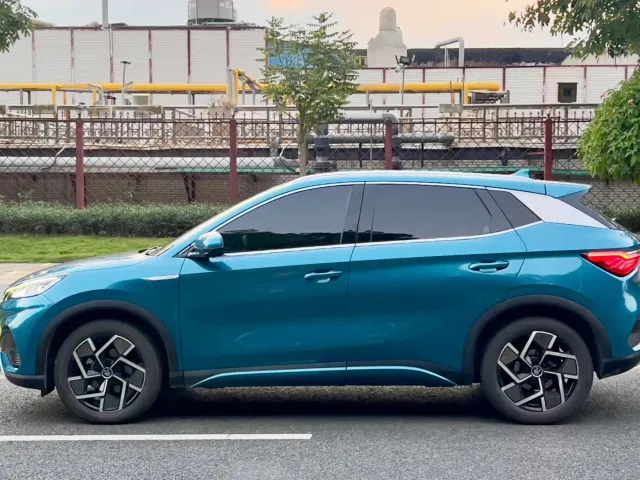 BYD Yuan PLUS — Фото автомобиля 4