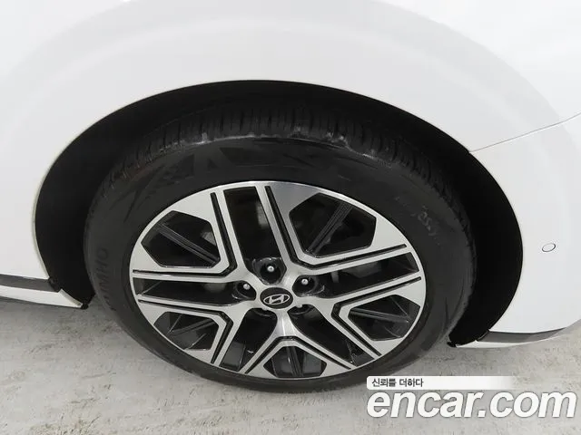 Hyundai Grandeur Grandeur (GN7) 3.5 Бензин 2WD — Фото автомобиля 20