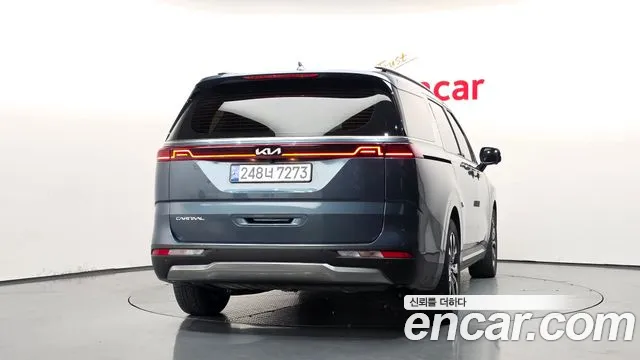 Kia Carnival 4th Gen — Фото автомобиля 4