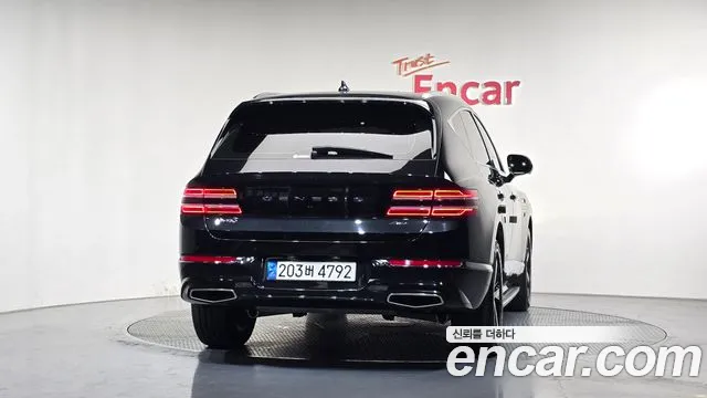 Genesis GV80 — Фото автомобиля 4