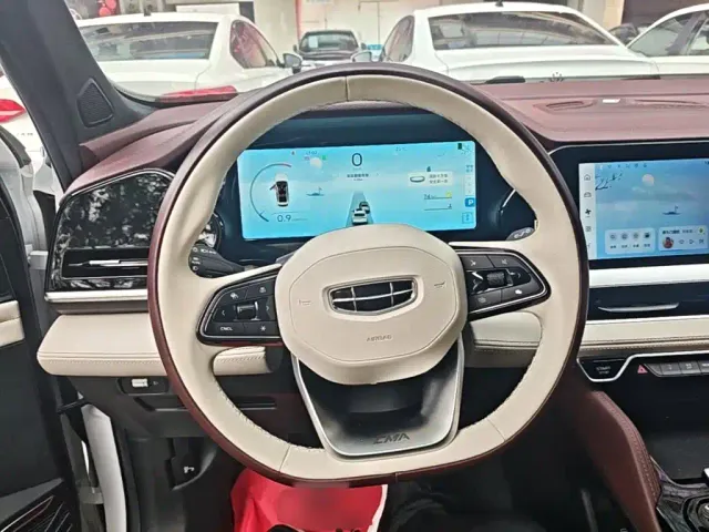 Geely Xingyue L — Фото автомобиля 10