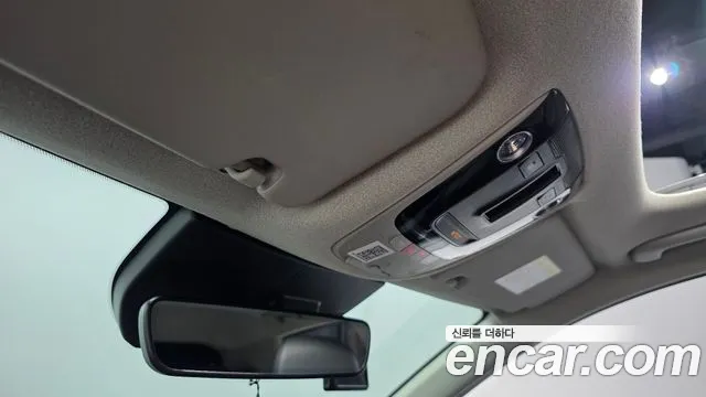 Kia Niro The All New Niro Signature — Фото автомобиля 29