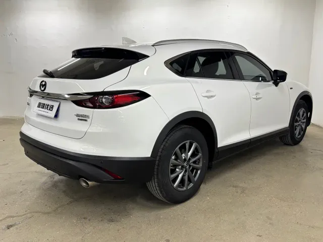 Mazda CX-4 — Фото автомобиля 4