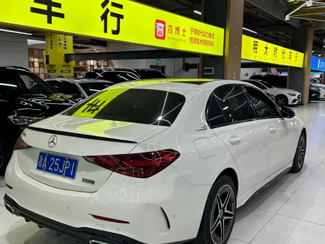 Mercedes-Benz C-Class — Фото автомобиля 6