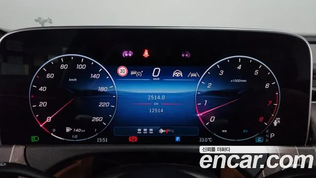 Mercedes-Benz E-Class — Фото автомобиля 7