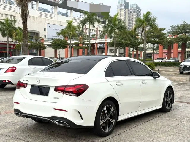 Mercedes-Benz A-Class — Фото автомобиля 8