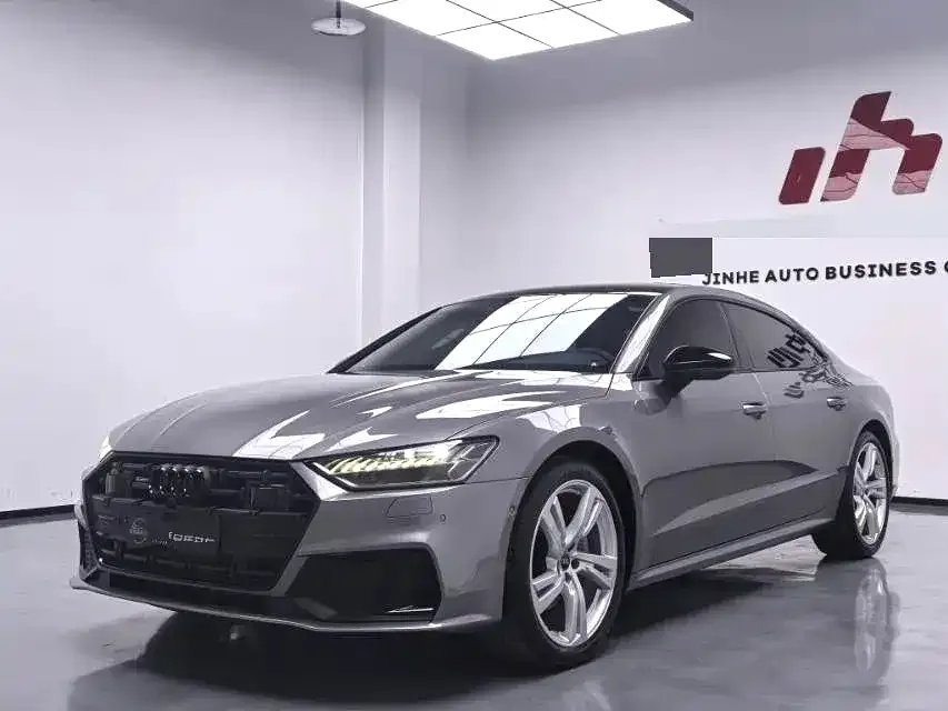 Фотография автомобиля — Audi Audi A7L