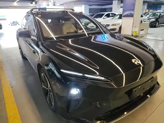 Nio ET5 Touring — Фото автомобиля 3