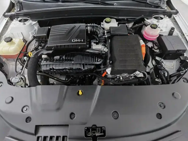 BYD Qin PLUS — Фото автомобиля 6