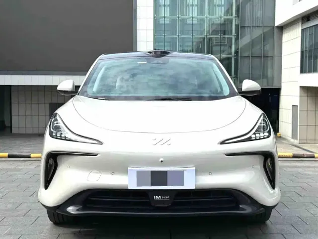 IM Motors LS6 — Фото автомобиля 2