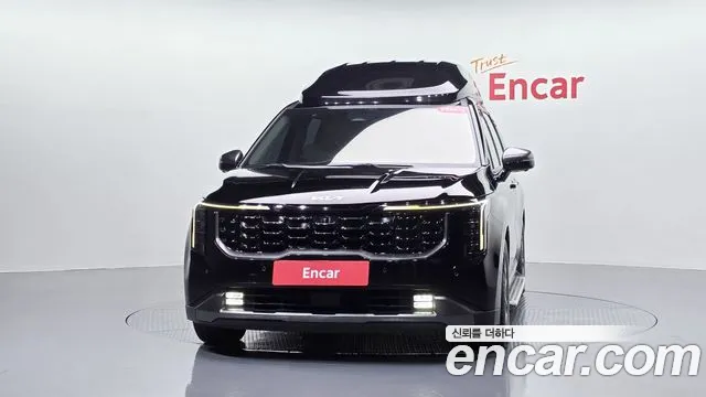 Kia Carnival Generation 4 — Фото автомобиля 3