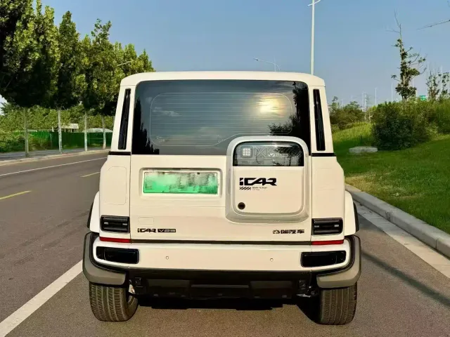 iCAR V23 — Фото автомобиля 8