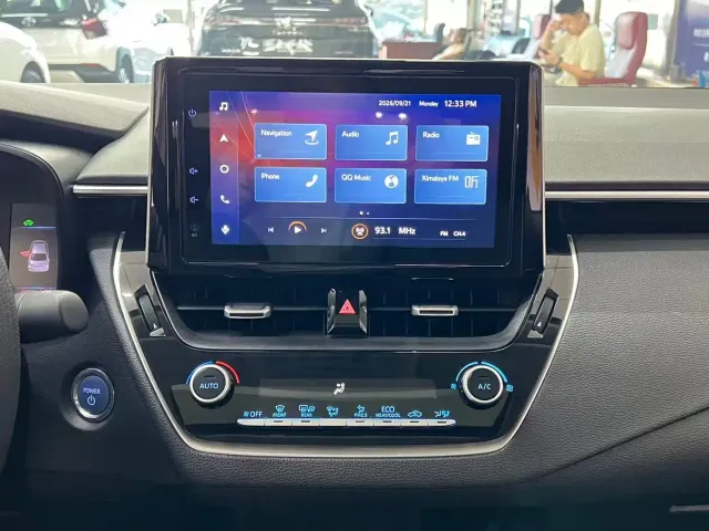 Toyota Corolla — Фото автомобиля 11