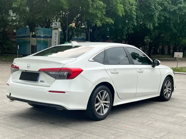 Honda Civic — Фото автомобиля 5