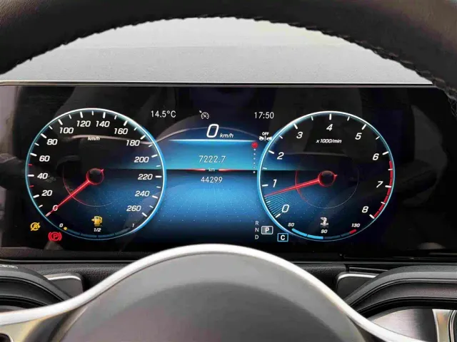 Mercedes-Benz GLB-Class — Фото автомобиля 17