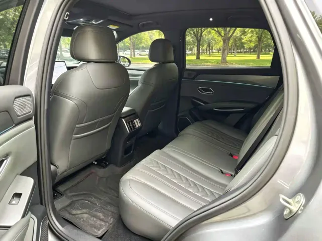BYD Song L DM-i — Фото автомобиля 11