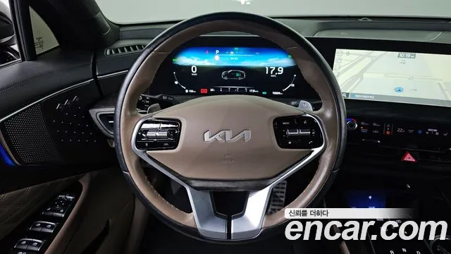 Kia K8 K8 Hybrid — Фото автомобиля 20