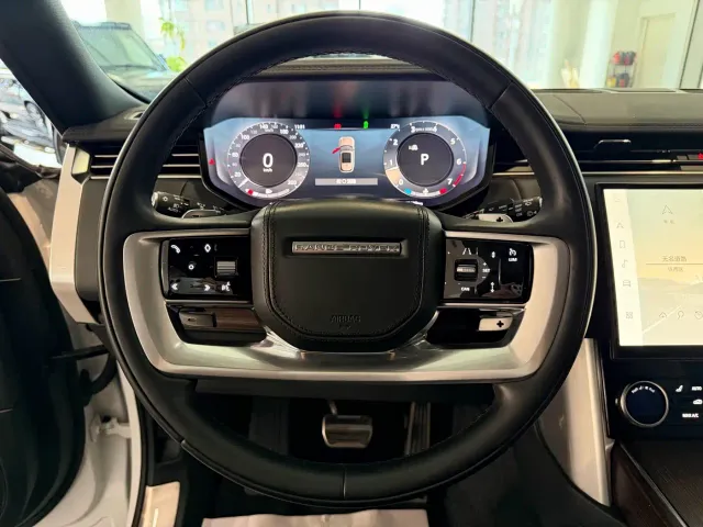 Land Rover Range Rover — Фото автомобиля 8